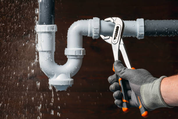 Professional Leak Detection technician working in Ware, MA